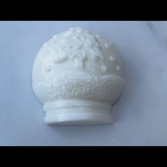 Snow globe soap bars 🧼 SET OF 3 Natural Shea butter soap bars - Picture 3 of 7